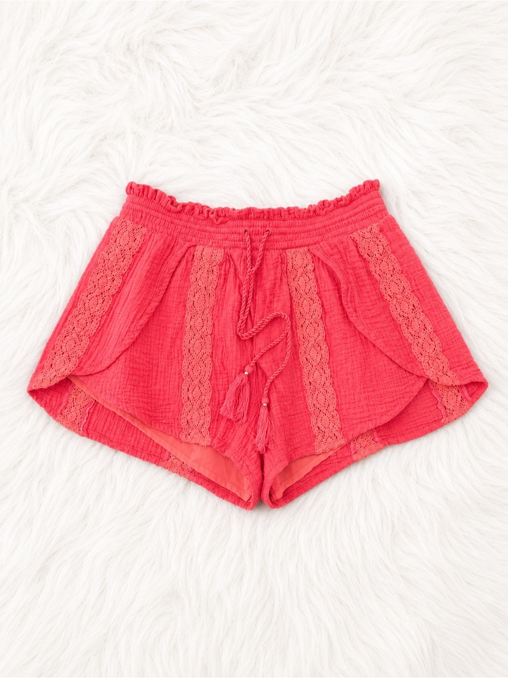American Eagle Outfitters Coral Gauze Lace Tassel Shorts | XS | Boho Festival